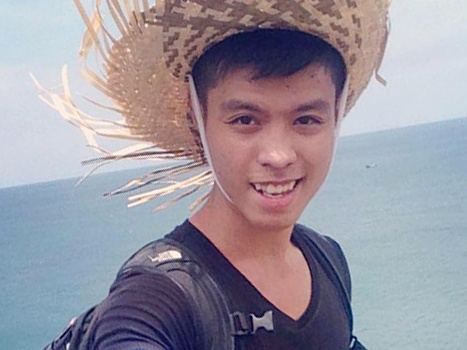 Nam sinh 19 tuoi ke chuyen mot minh lai xe phuot xuyen Viet hinh anh