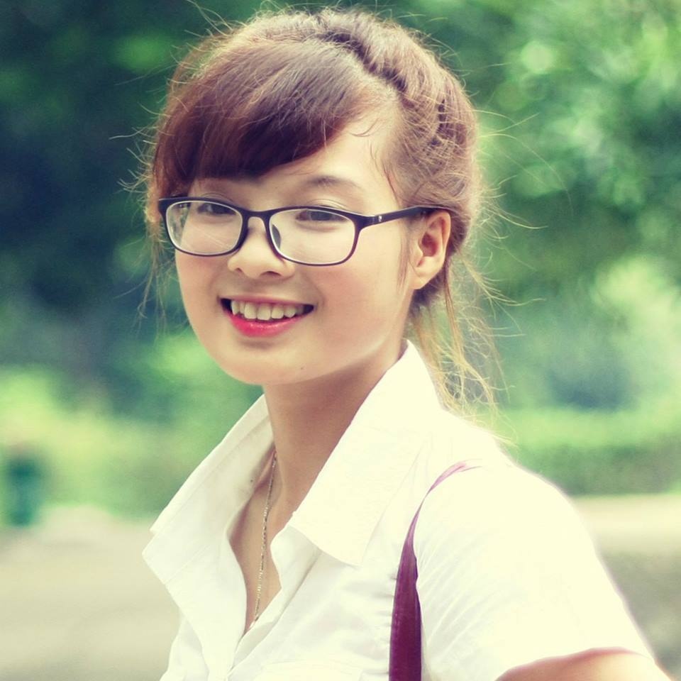 Ngoài đời, Lành là cô bé đáng yêu và rất hòa đồng. Ảnh: NVCC