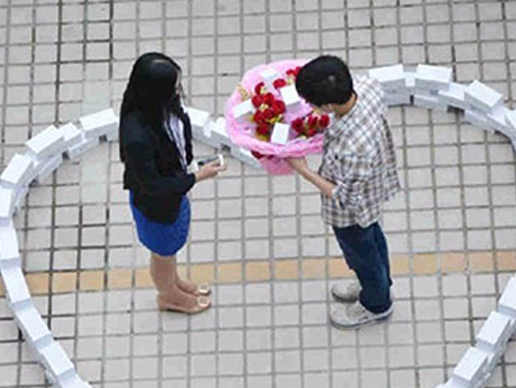 Nhung man cau hon gay phan cam cua gioi nha giau hinh anh