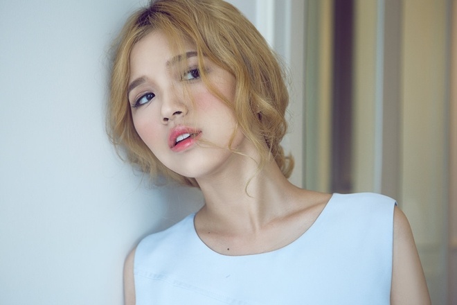 9X cover 'Am tham ben em' quyet theo nghe ca si hinh anh