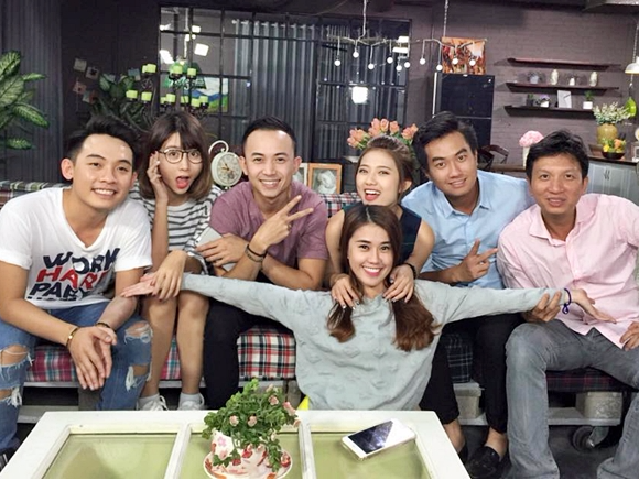 Pho Dac Biet, Ngoc Thao bat ngo tham gia '5S Online' hinh anh