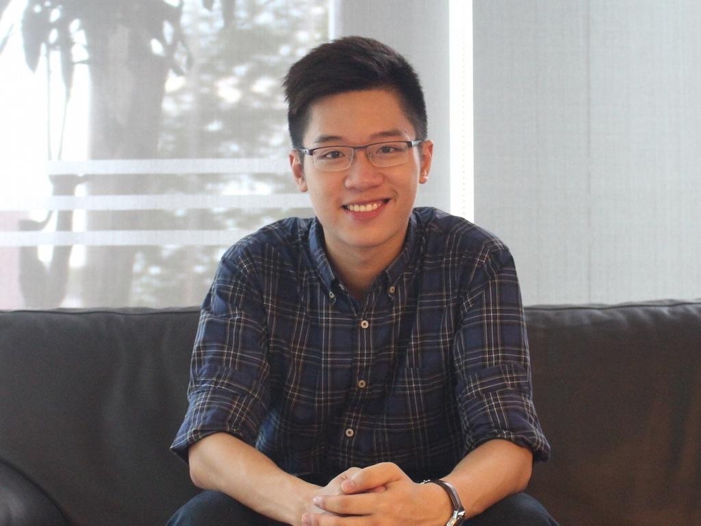 Chang dai su 9X dien trai, so huu bang thanh tich dang ne hinh anh