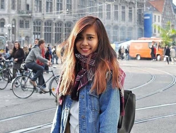 Nu sinh Viet gianh ngoi hoa khoi anh tai Phap hinh anh