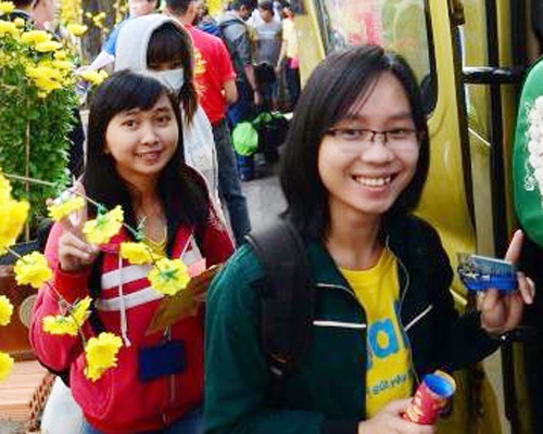 Nhung chuyen xe cho giac mo sum vay hinh anh