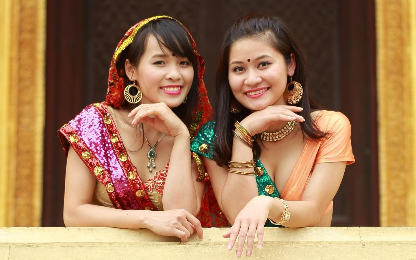 Sau ky yeu 'Hau due mat troi' lai den 'Co dau 8 tuoi' hinh anh