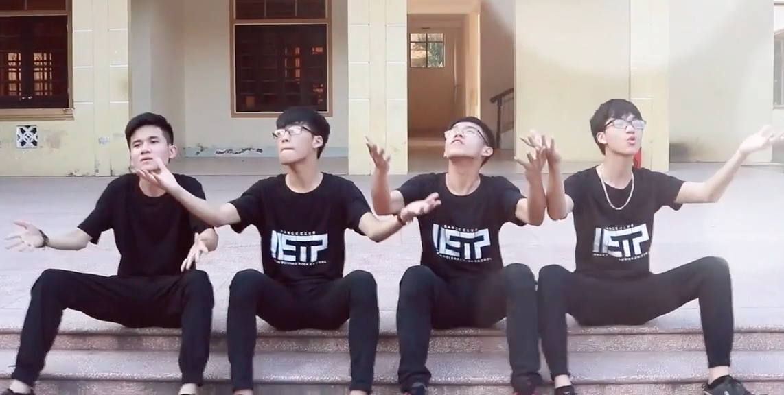 Clip che theo nhac phim 'Hau due mat troi' hinh anh