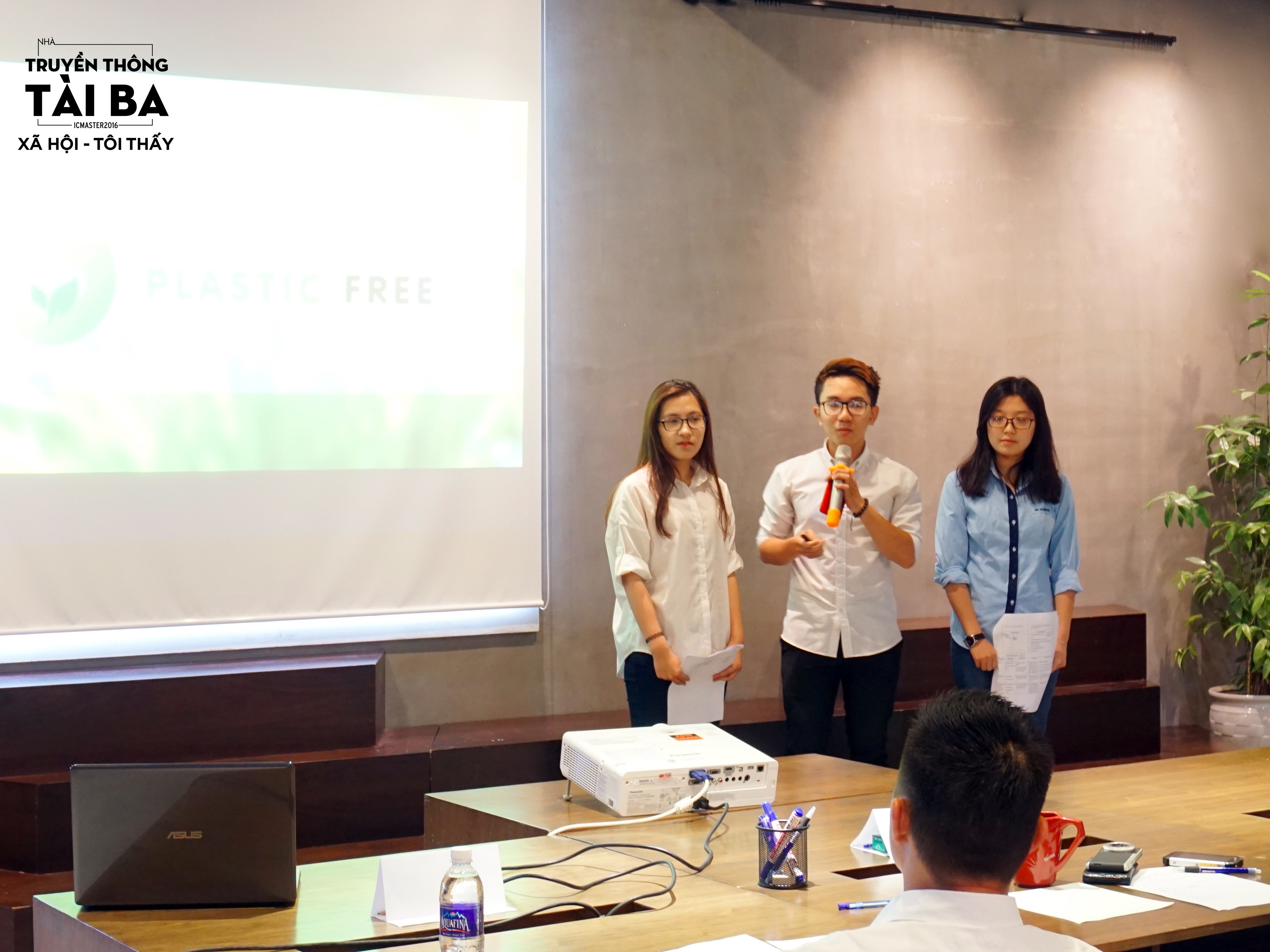 sinh viên truyền thông tài ba nhất Hà Nội ảnh 1 sinh vien truyen thong tai ba nhat Ha Noi anh 1