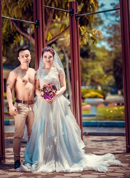 Anh cuoi phong cach duong pho anh 8