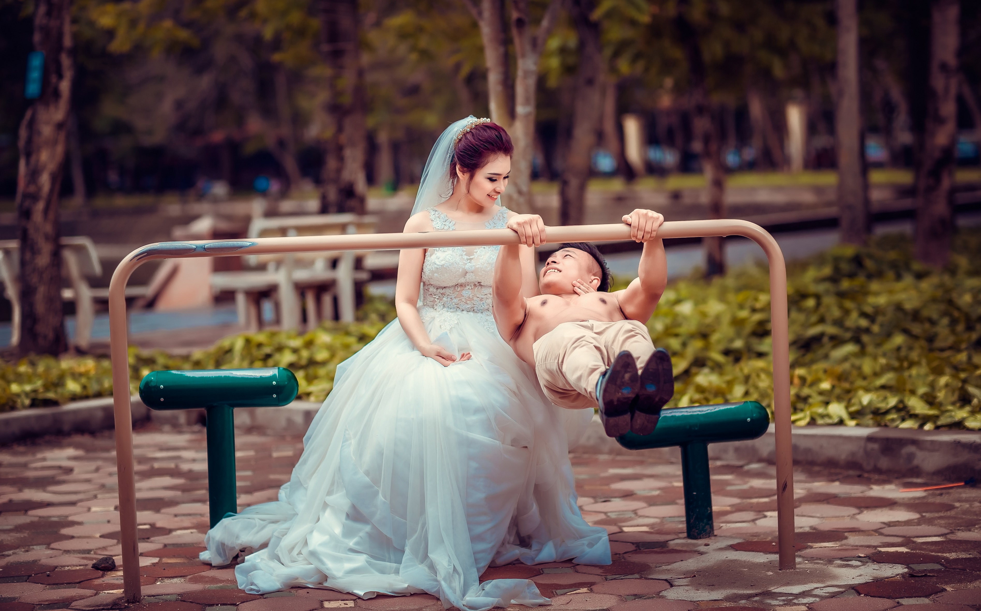 Anh cuoi phong cach duong pho anh 2