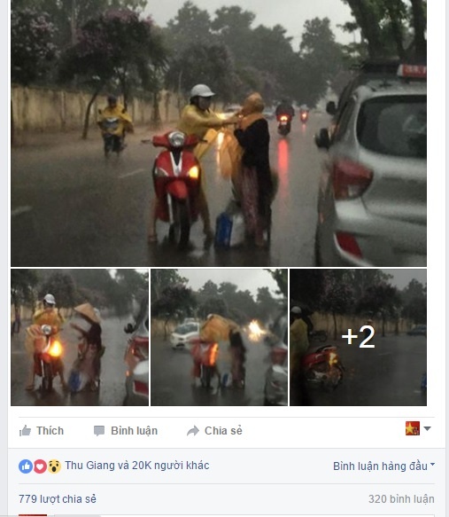cô gái mặc áo mưa cho bà cụ  ảnh 1 co gai mac ao mua cho ba cu anh 1