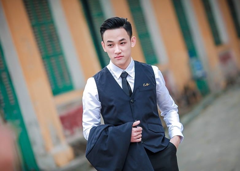 Nam sinh điển trai được dân mạng tìm kiếm ảnh 3 Nam sinh dien trai duoc dan mang tim kiem anh 3