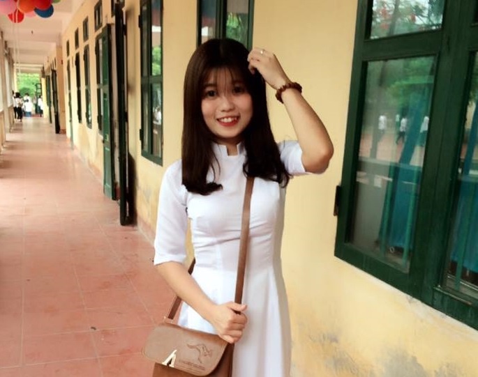 cặp đôi đũa lệch ảnh 2 cap doi dua lech anh 2