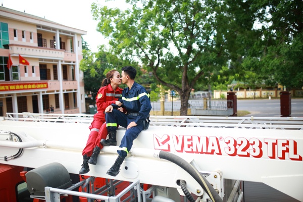 bo anh cuoi linh cuu hoa anh 10