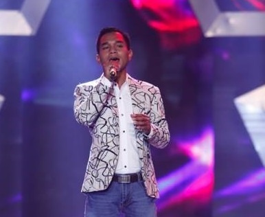 Chang trai hat hay nhu Tuan Hung anh 1