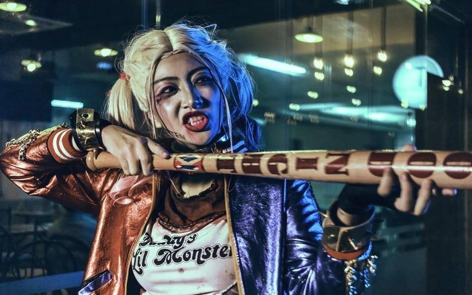 Nu sinh Sai Gon bi nem da khi hoa trang thanh Harley Quinn hinh anh
