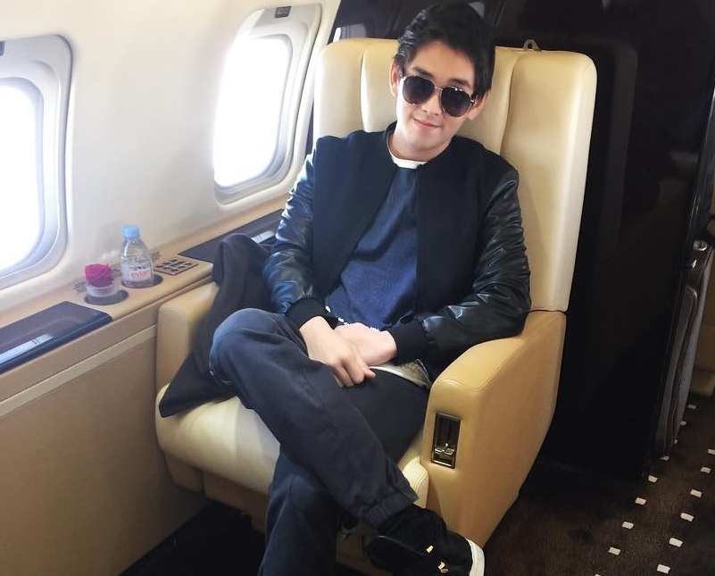 cuoc song xa hoa cua con nha giau anh 13