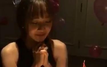 Clip Pho dac biet to chuc sinh nhat cho ban gai hinh anh