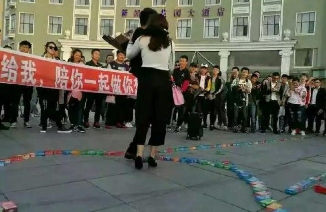 to tinh bang 999 hop bao cao su anh 4