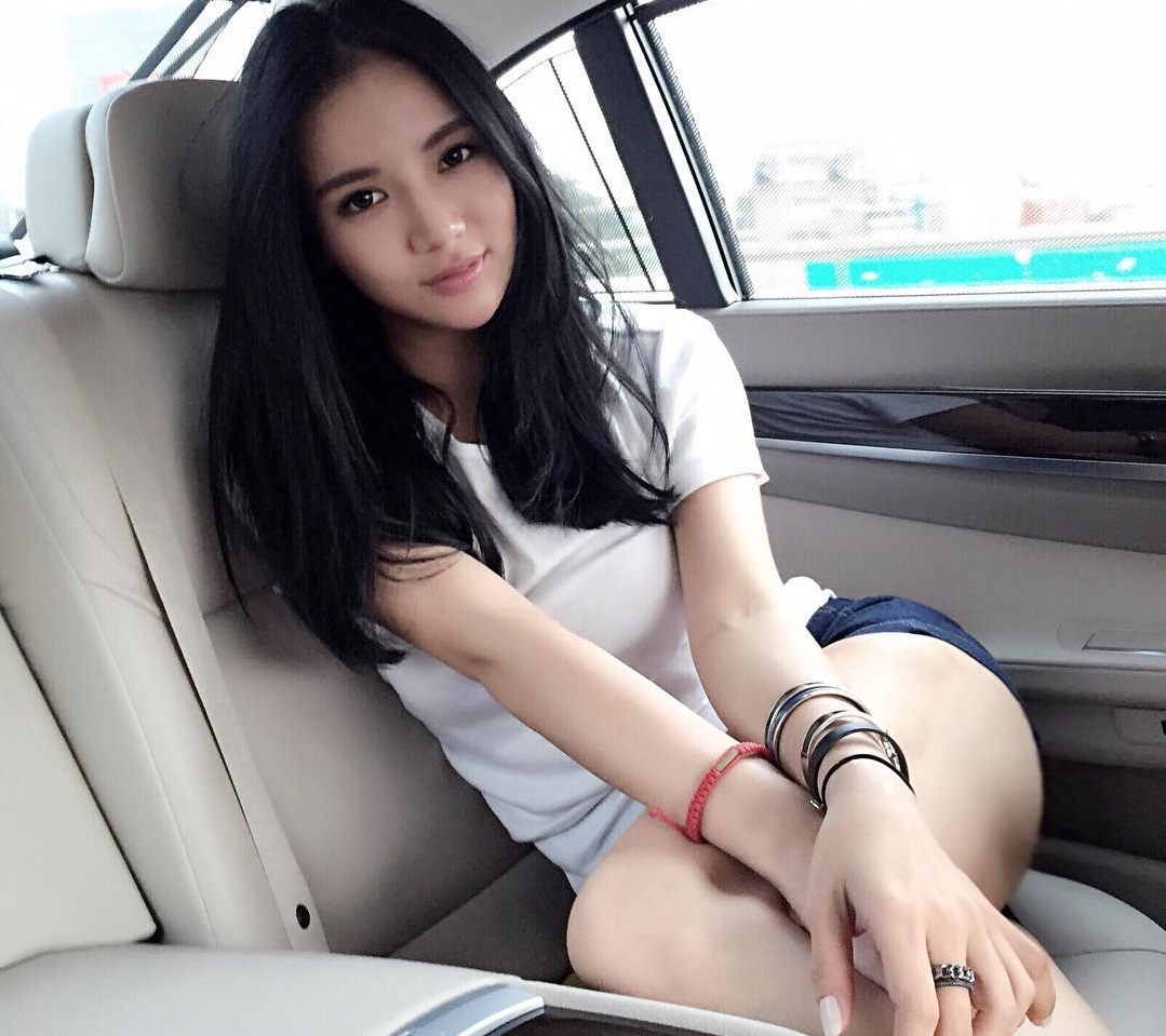 Hoi con nha giau Singapore anh 1