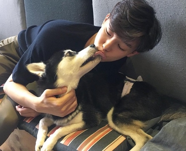 Nam tiep vien Han Quoc dep trai anh 5