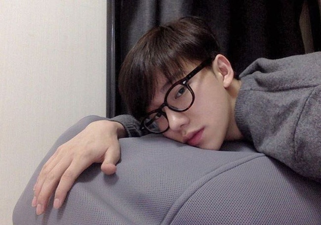 Nam tiep vien Han Quoc dep trai anh 8