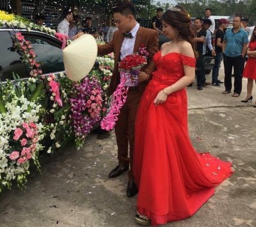 xe rước dâu trang trí đầy hoa ảnh 1 xe ruoc dau trang tri day hoa anh 1