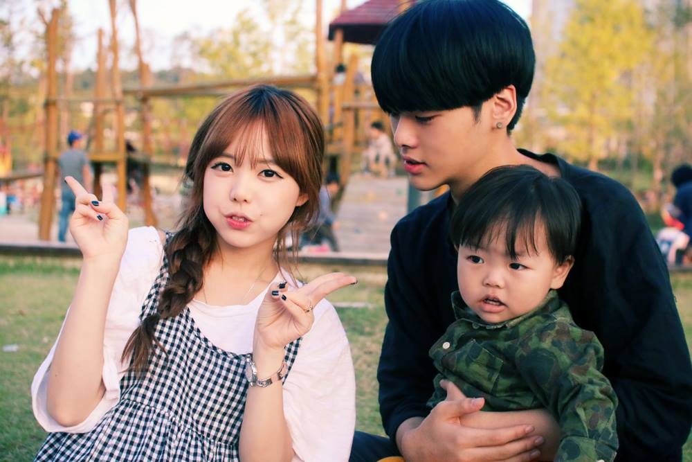 me 2 con tre dep anh 6