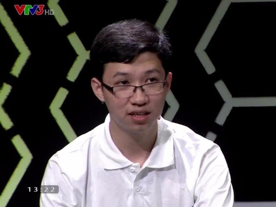 Nhat Minh tra loi dung 9/12 cau tai phan thi Khoi dong hinh anh