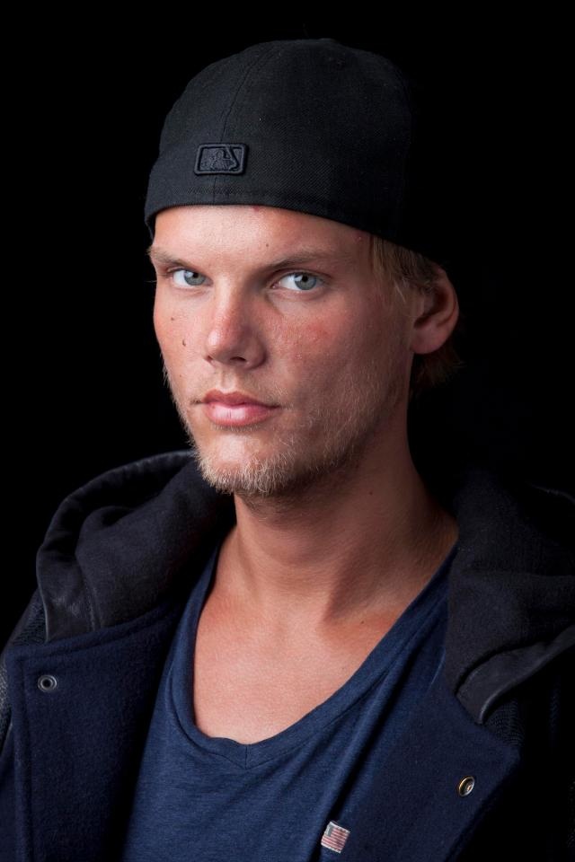 Avicii vui vẻ trước khi chết ảnh 2 Avicii vui ve truoc khi chet anh 2