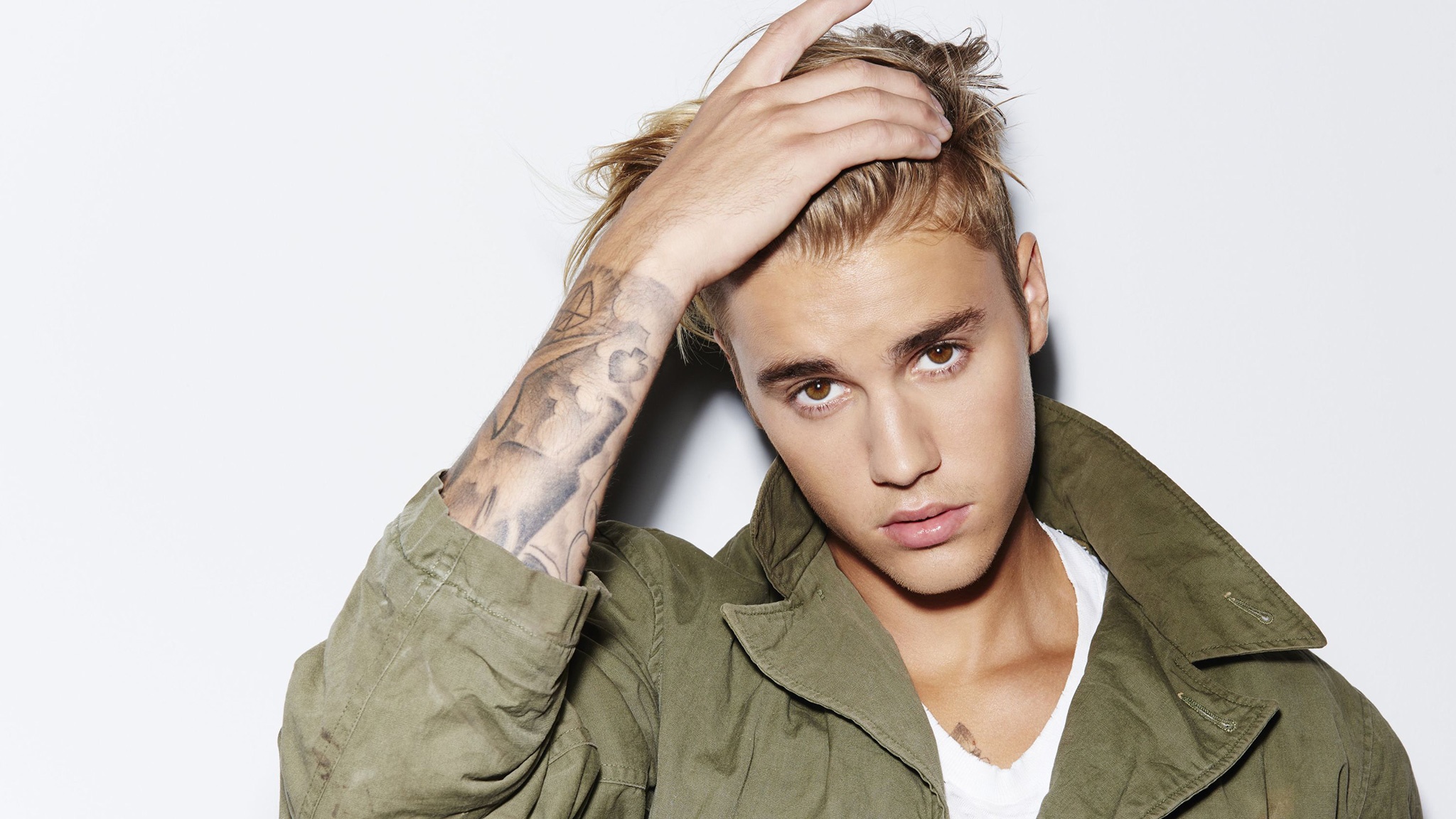 Justin Bieber bi che bai tren song American Idol hinh anh