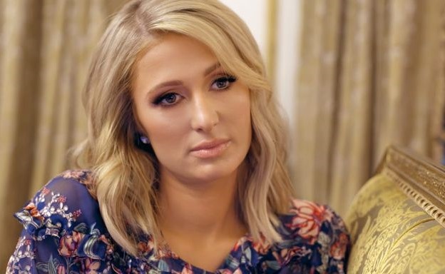 Paris Hilton tung muon tu tu vi lo clip sex nam 23 tuoi hinh anh