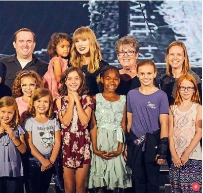 Taylor Swift va tre em Arizona anh 1