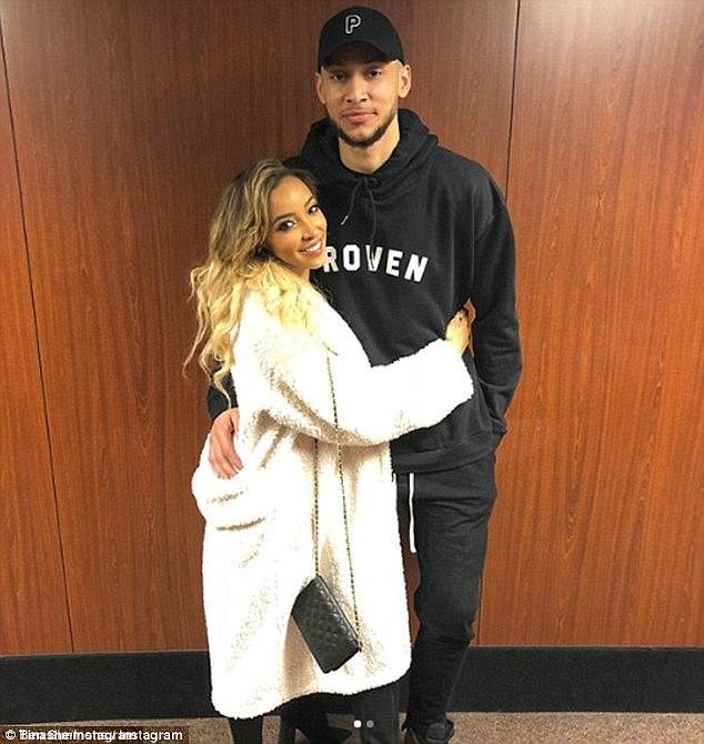 Kendall Jenner hen ho cau thu kem tuoi. anh 2