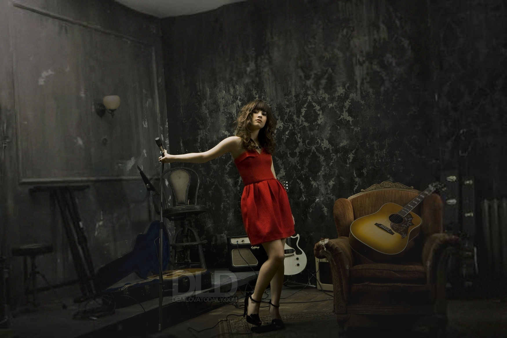 Demi Lovato vuon len tu nghien ngap anh 2