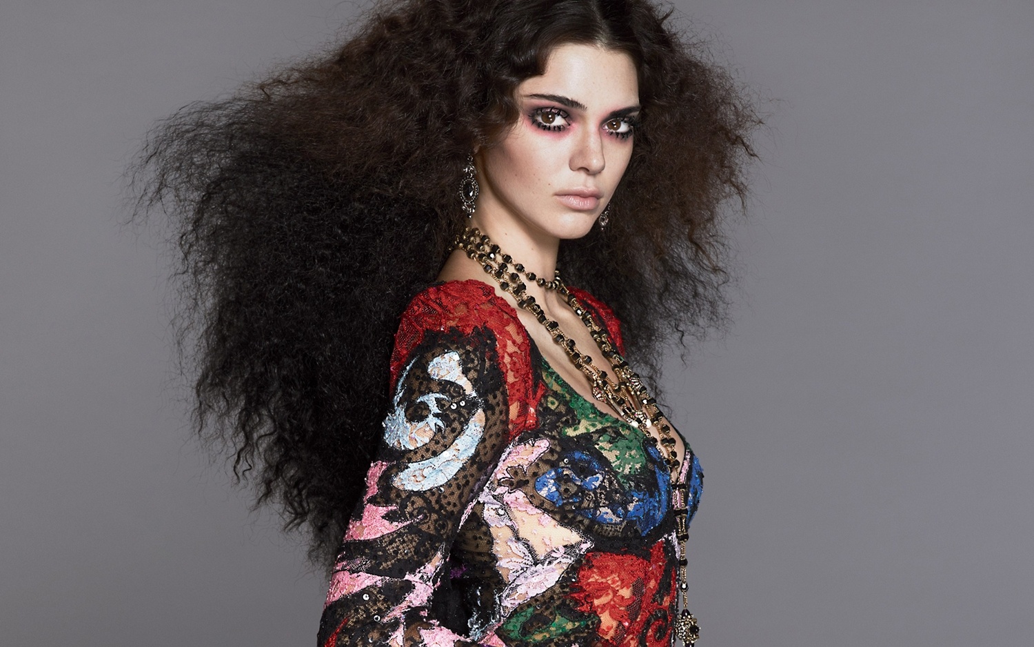 Kendall Jenner hinh anh