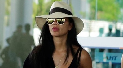 Ca si My Nicole Scherzinger che non, ne dam dong khi den Da Nang hinh anh