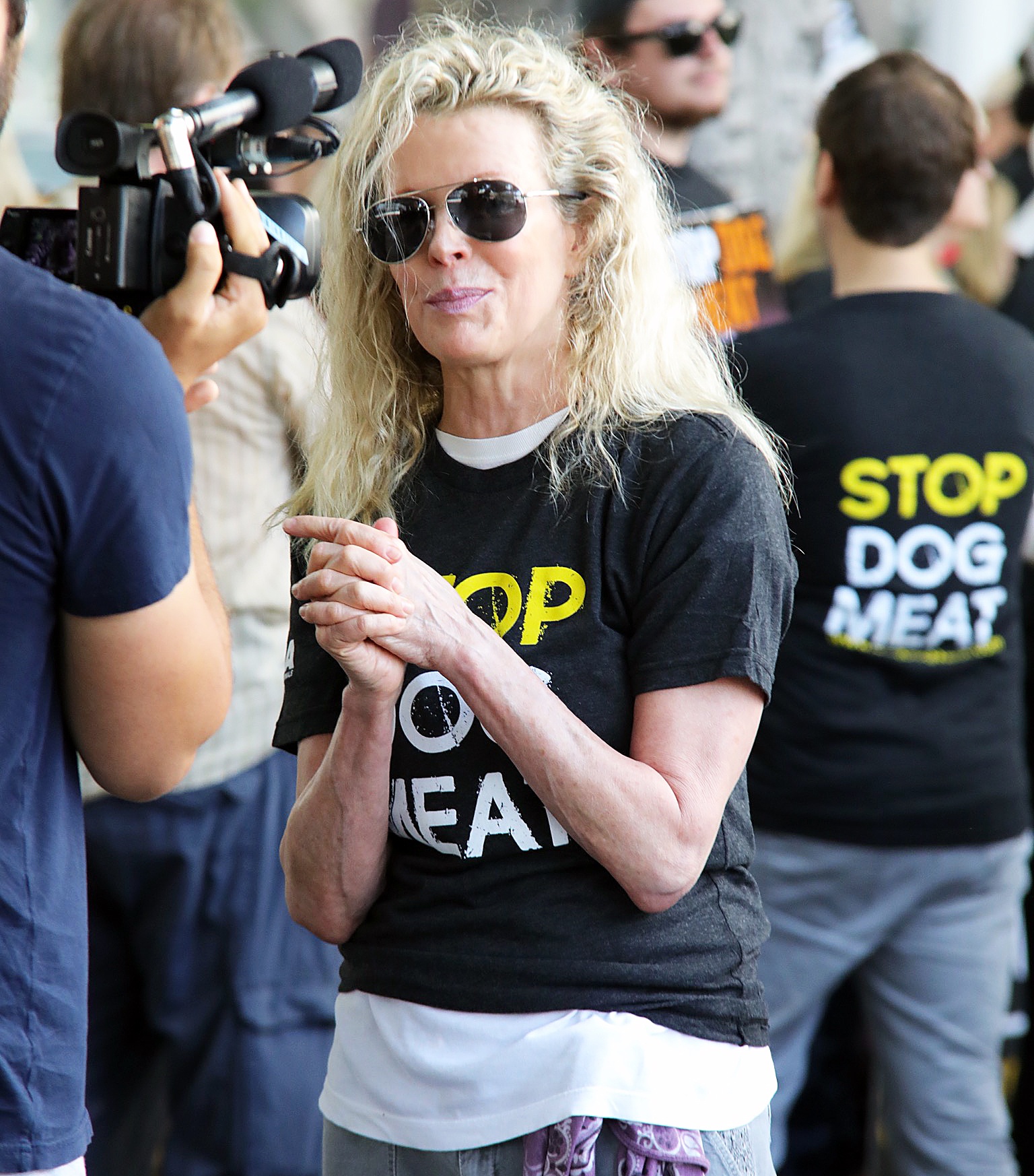 Justin Bieber va Hailey Baldwin cuoi anh 1