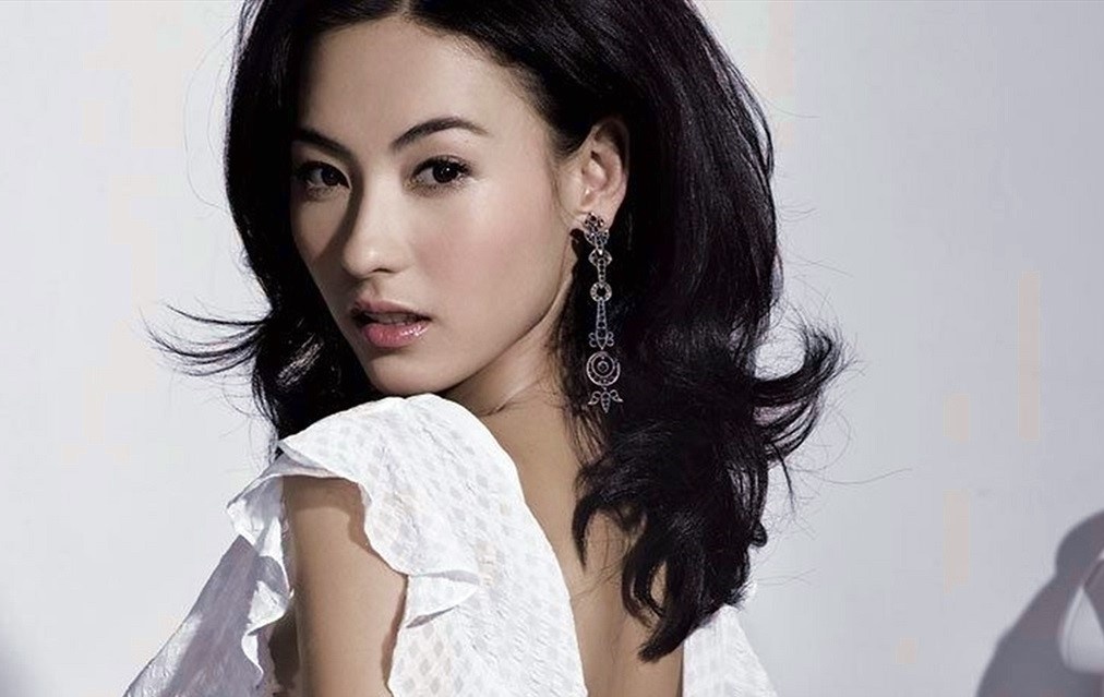 Dien vien bi cat vai,  chu dong bo vai dien anh 4