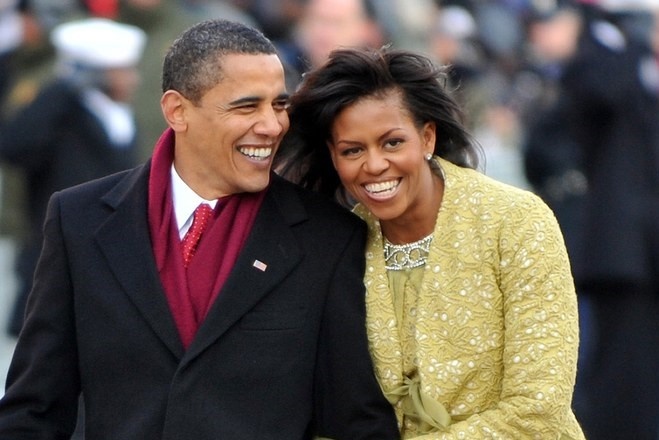 Vo chong Cuu Tong thong Obama den xem show dien cua Beyonce hinh anh