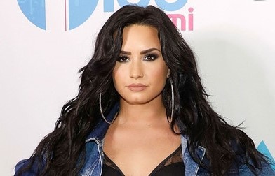 Demi Lovato lien tuc buon non, sot cao sau khi su dung ma tuy qua lieu hinh anh