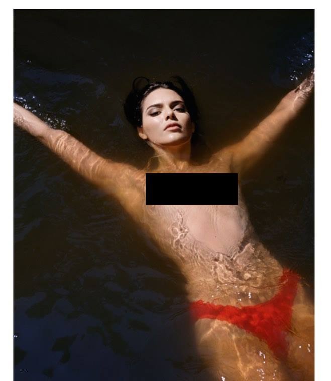Kendall Jenner bi chi trich vi lo nguc tran tren tap chi anh 1