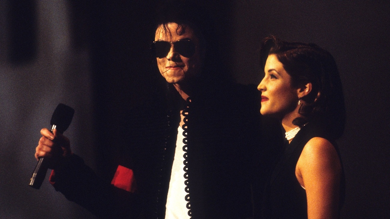 Michael Jackson va Lisa Marie Presley tai VMAs 1994 hinh anh