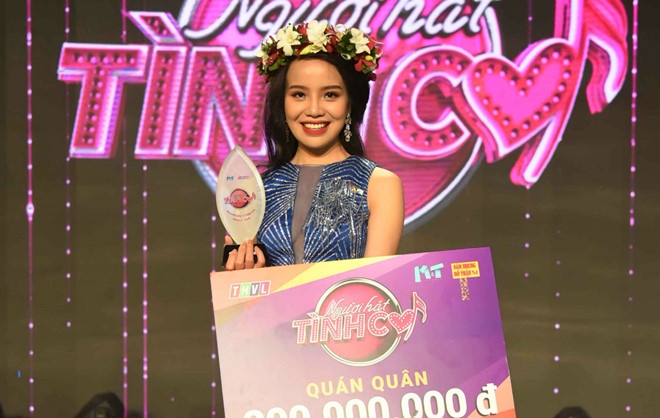 Những quán quân người dân tộc của các cuộc thi âm nhạc ảnh 5 Nhung quan quan nguoi dan toc cua cac cuoc thi am nhac anh 5