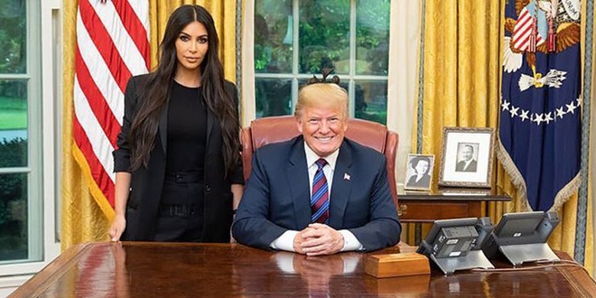 Kim Kardashian lại đến Nhà Trắng ảnh 2 Kim Kardashian lai den Nha Trang anh 2