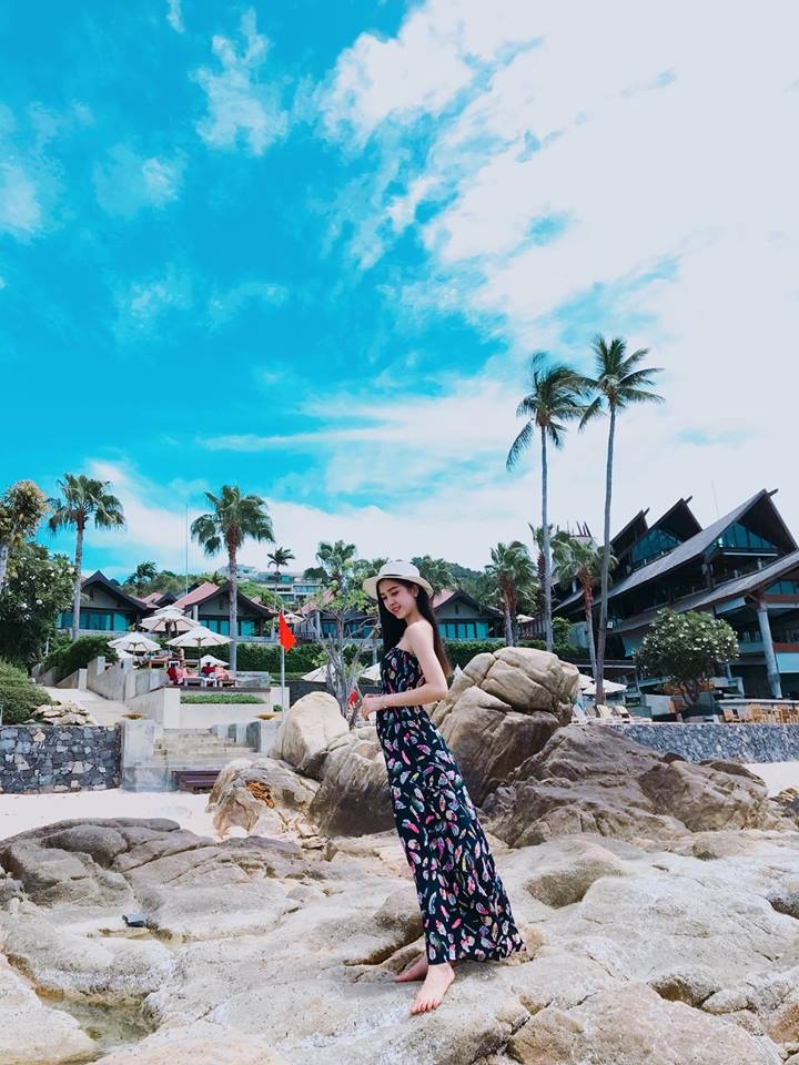 Phong cach thoi trang thuong ngay cua Top 3 HHVN anh 8