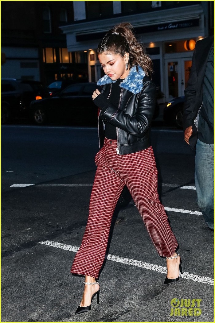Selena Gomez mặc gợi cảm ảnh 4 Selena Gomez mac goi cam anh 4