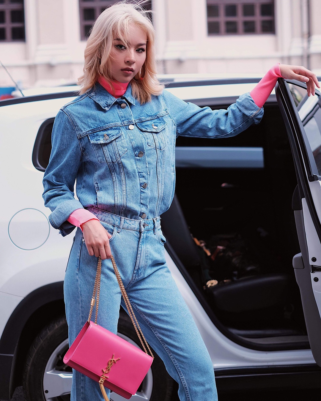 Street style cua nguoi mau Phi Phuong Anh anh 2