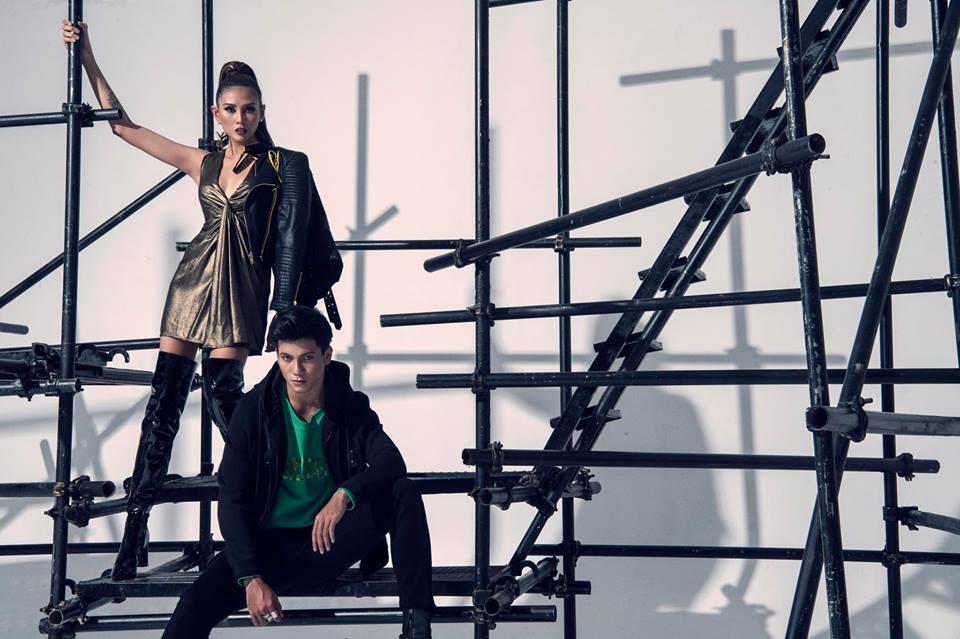 Bo ba HLV The Face tung anh voi team minh anh 9