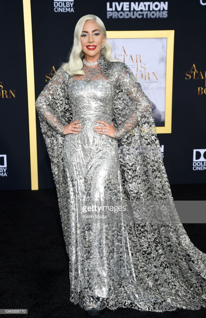 Nhung bo canh an tuong nhat thang 9 cua Lady Gaga anh 3