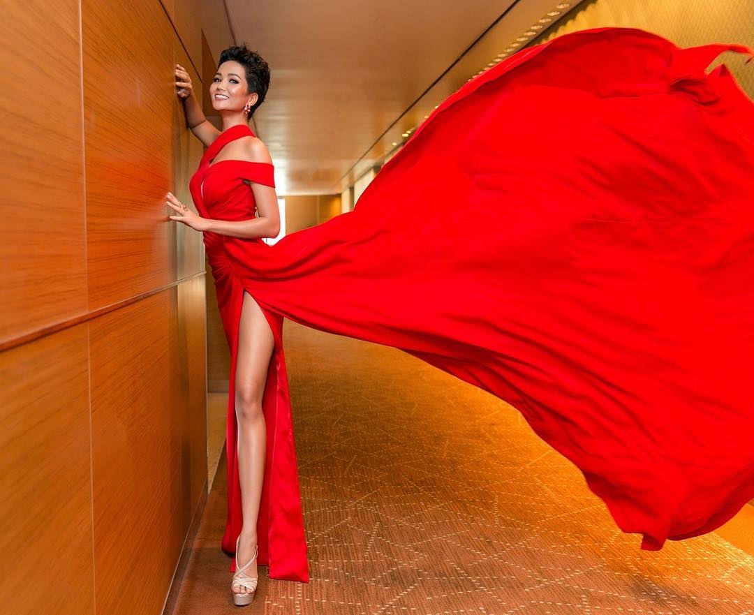 Hồ Ngọc Hà mặc đẹp tuần qua ảnh 2 Ho Ngoc Ha mac dep tuan qua anh 2